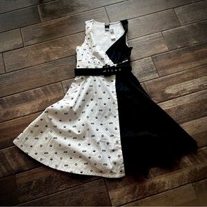 Her Universe Star Wars dress black and ivory print with belt M